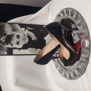 CHRISTIAN LOUBOUTIN Pep Toe Patent Leather Pumps EU38.5